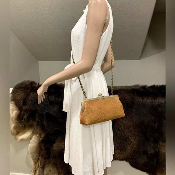 Handmade Genuine Leather Embossed Leaves Kisslock Clutch/Shoulder Bag/Crossbody - Picture 8 of 13